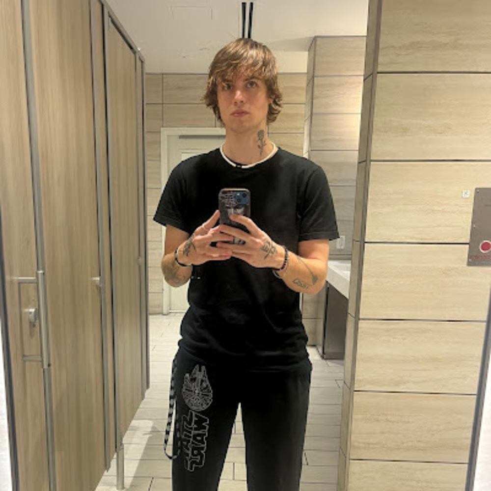 Meet your Posher, Tyler